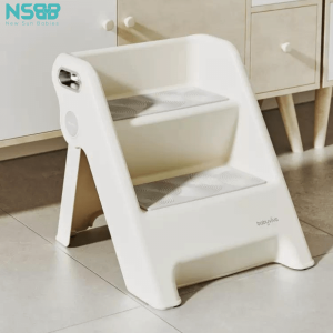 Sản phẩm được làm từ nhựa PE rất nhẹ nhưng lại vô cùng chắc chắn, có thể chịu được tải trọng lên đến 60kg