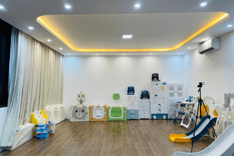 New Sun Babies xây dựng môi trường làm việc cởi mở, năng động với không gian làm việc tối ưu nhất để mỗi thành viên có thể làm việc và cống hiến với những đam mê nhiệt huyết của bản thân