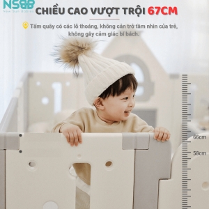 Tấm quây cao 66cm, có các lỗ thoáng, không cản trở tầm nhìn của trẻ