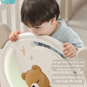 Các tấm quây được bo góc tròn và mài tỉ mỉ, mịn màng rất phù hợp với làn da mỏng manh của bé