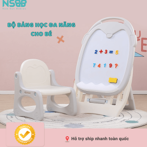 Bảng học có thể điều chỉnh được độ cao và gấp gọn khi không sử dụng