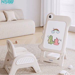 Bộ bảng học kèm ghế Pakey khủng long đáp ứng được yêu cầu về chiều cao của các bé từ 1-10 tuổi