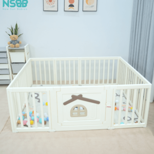 Bộ quây đã bao gồm 01 thảm dày dặn 1cm, được may theo kích thước tương ứng với quây nhựa