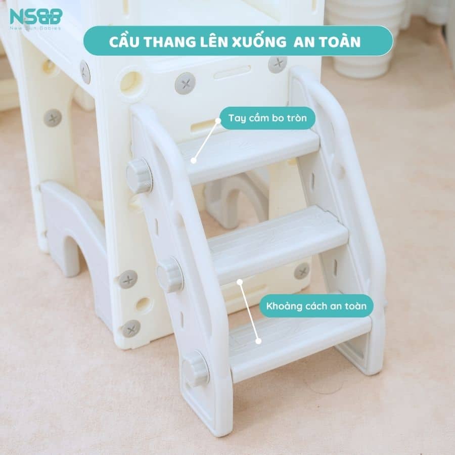 Cầu trượt Pakey lâu đài CS04