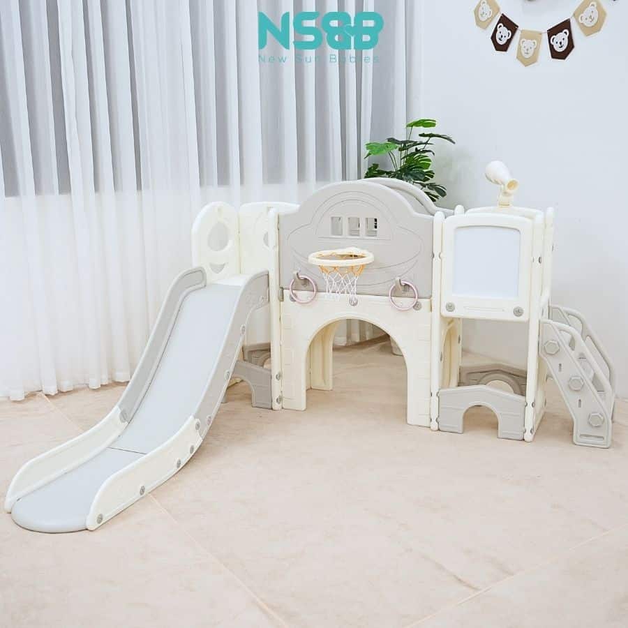 Cầu trượt Pakey lâu đài CS04