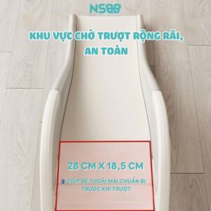Cầu trượt Pakey Phi hành Gia