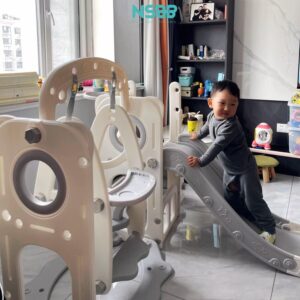 Cầu trượt xích đu lâu đài P-CS07