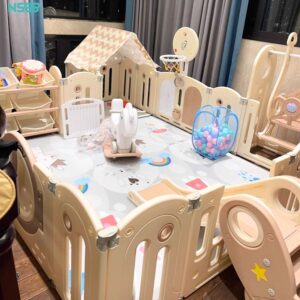 Quây cũi liên hoàn Pakey Moon House 8 tiện ích