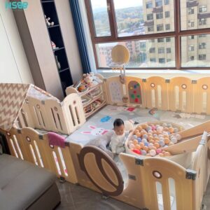 Quây cũi liên hoàn Pakey Moon House 8 tiện ích