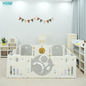 Quây cũi nhựa Pakey Phi hành gia