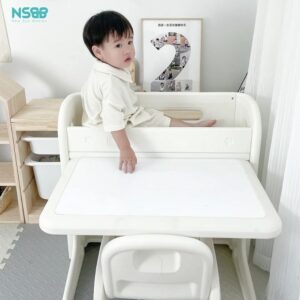 Bộ bàn học đa năng cho bé Pakey E032