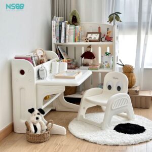 Bộ bàn học đa năng cho bé Pakey E032